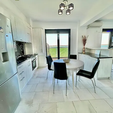 Apartment Sophia View Mamaia