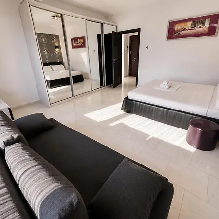 Sophia View Apartment Mamaia
